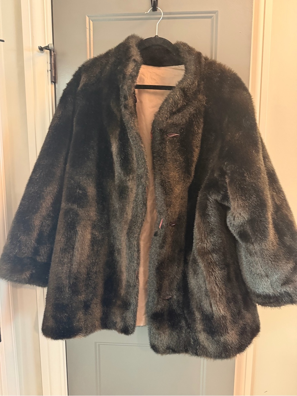 Mob wife Brown faux fur unisex Coat XL reversible rain halloween costume